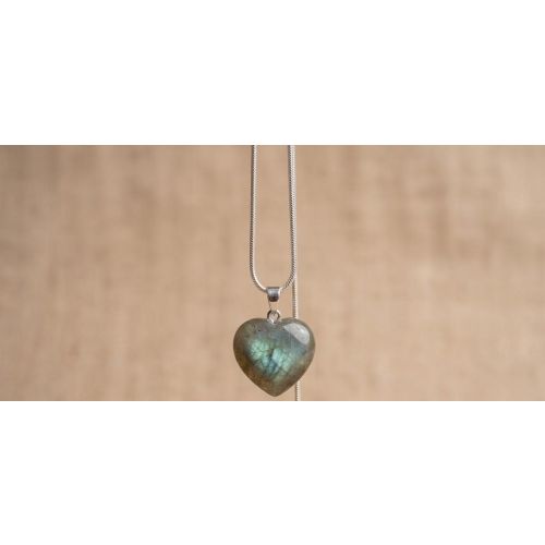 Labradorite heart pendant